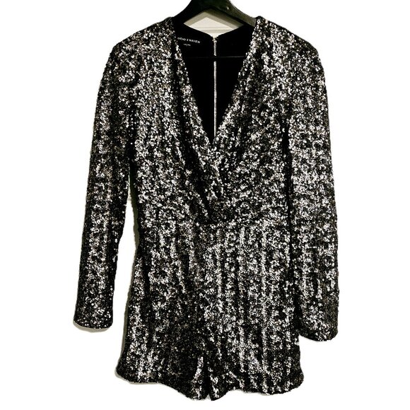 BEBE x NAVEN Bronze, Gunmetal, Gold, Sequin, Deep V-Neck, Romper Size 6 - Picture 1 of 12